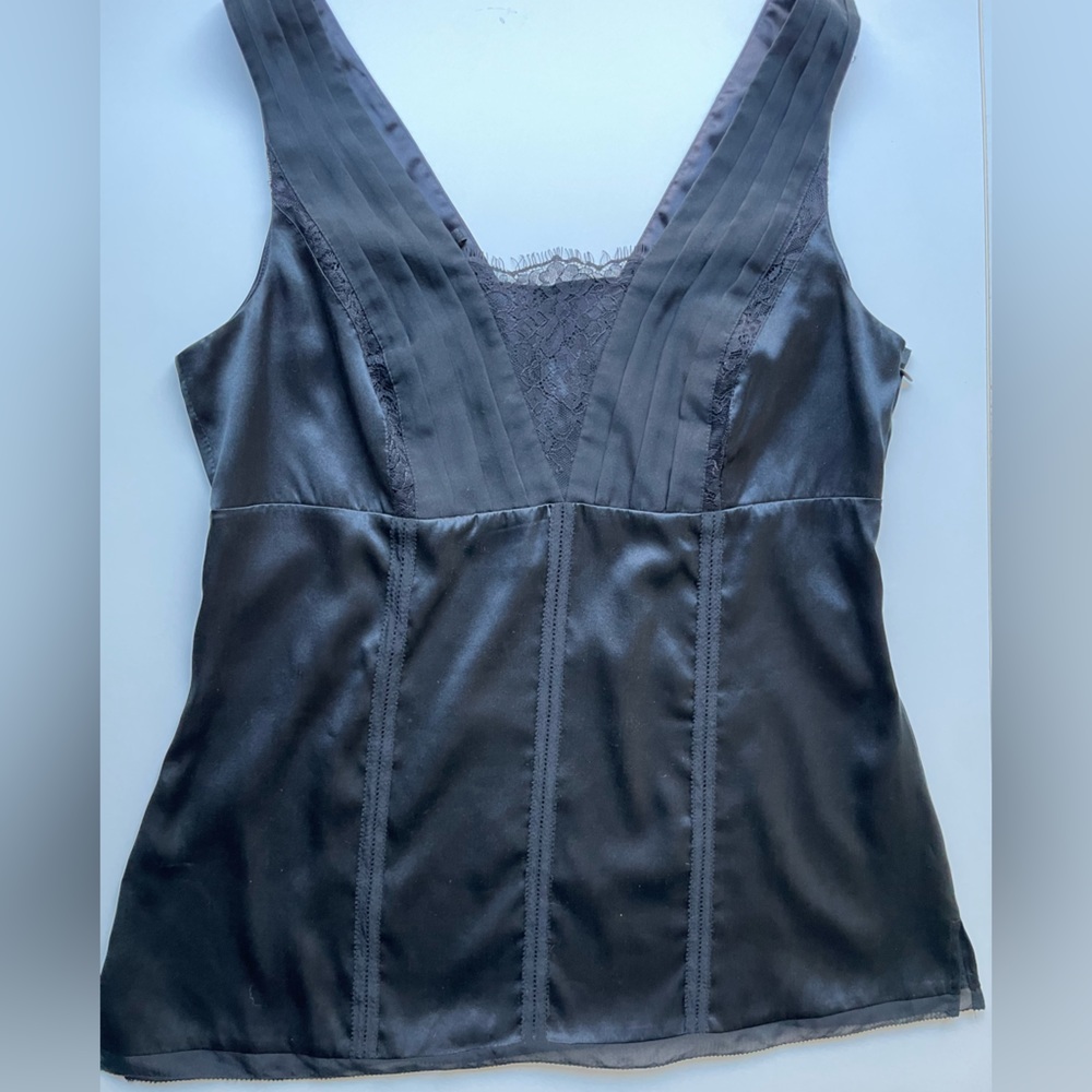 White House black market SILK top